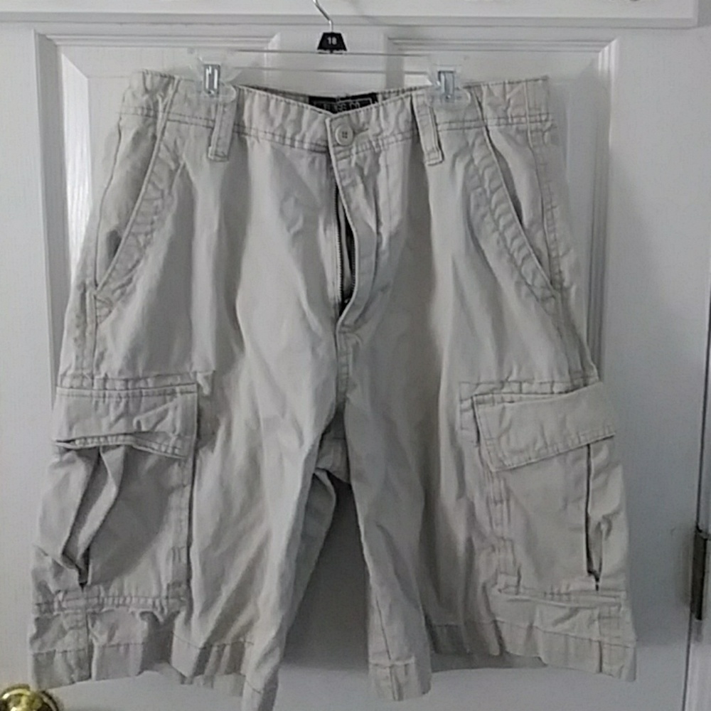 Plugg CO Light Tan Cargo Shorts